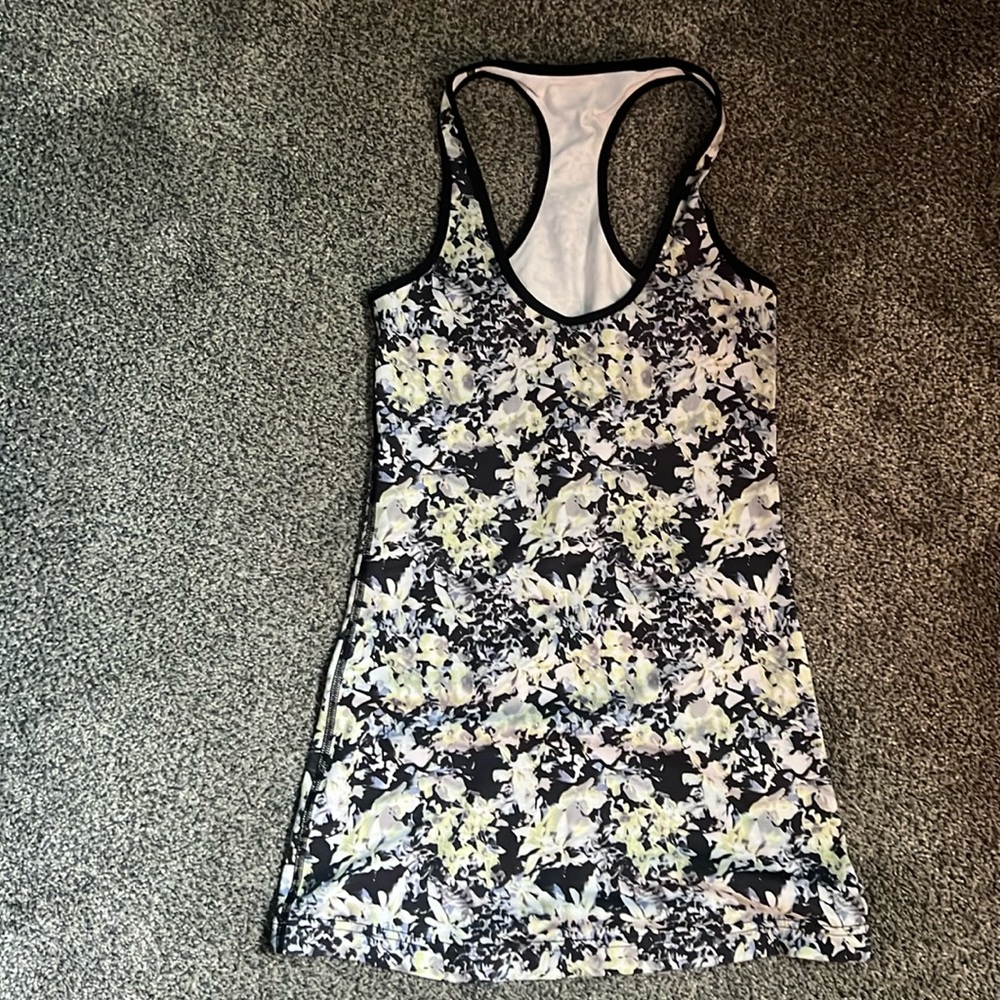 lululemon tank
